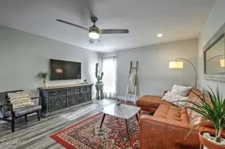 Photo #4: 6100939 Listing