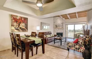 Photo #5: 6101412 Listing 