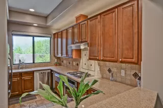 Photo #6: 6101458 Listing 