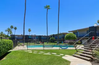Photo #6: 6101497 Listing 