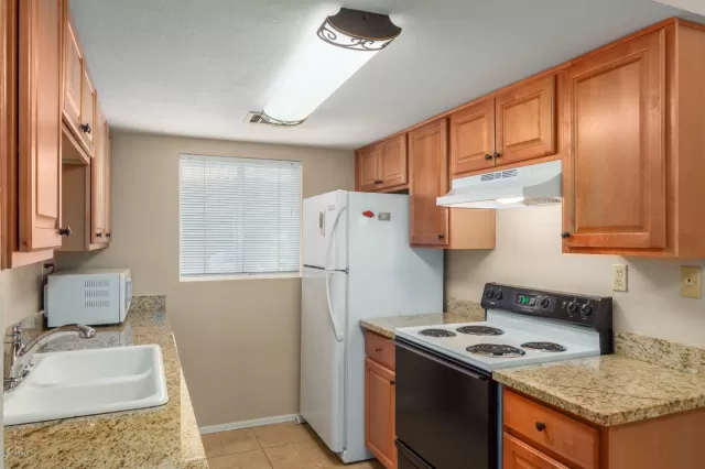 MLS: 6101632 Condo For Sale