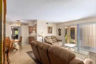 Photo #3: 6101632 Listing