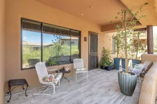 Photo #5: 6101805 Listing