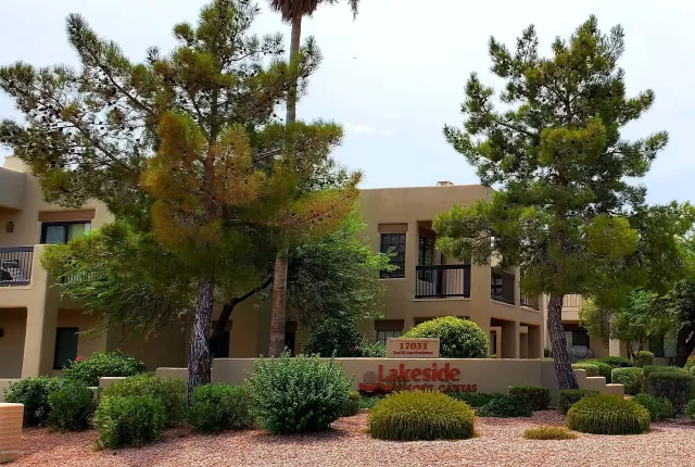 MLS: 6101910 Condo For Sale