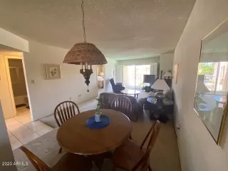 Photo #6: 6102114 Listing