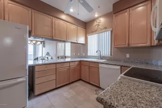 Photo #4: 6102371 Listing