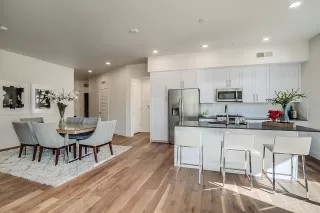 Photo #1: 6102389 Listing