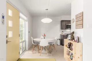 Photo #1: 6102408 Listing