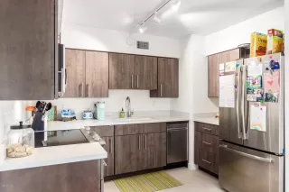 Photo #3: 6102408 Listing