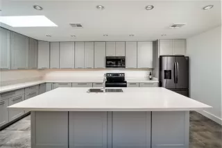 Photo #5: 6102448 Listing