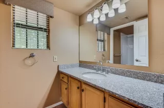 Photo #5: 6102587 Listing