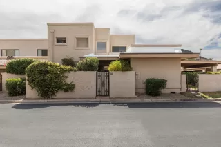 Photo #2: 6102621 Listing