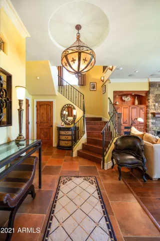 Photo #2: 6102655 Listing