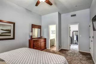 Photo #2: 6102837 Listing
