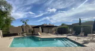 Photo #4: 6102837 Listing