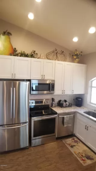 Photo #6: 6103253 Listing