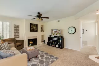 Photo #4: 6103338 Listing 