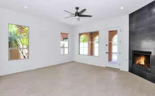 Photo #6: 6103375 Listing