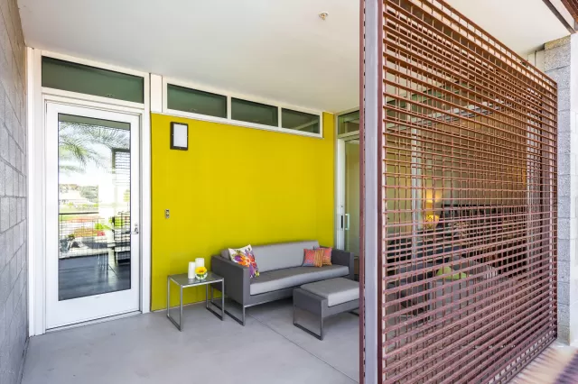 MLS: 6103478 Condo For Sale