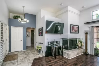 Photo #3: 6103559 Listing