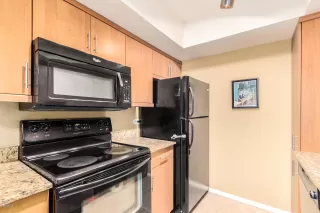 Photo #4: 6103789 Listing