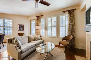 Photo #1: 6103832 Listing