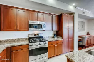 Photo #6: 6103832 Listing