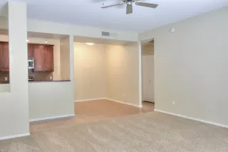 Photo #4: 6104034 Listing