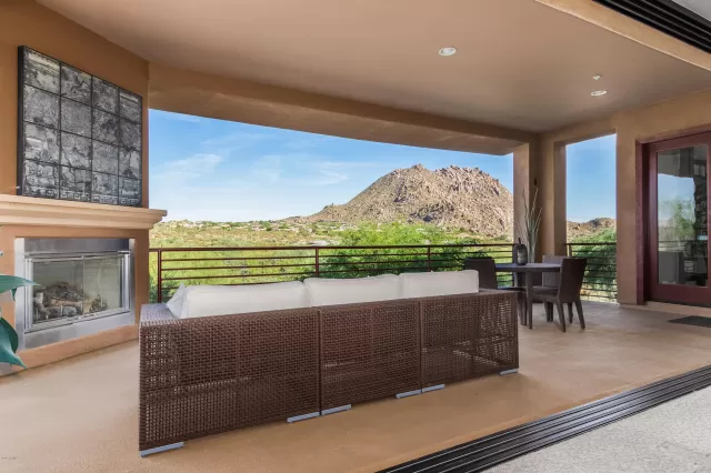 MLS: 6104188 Condo For Sale