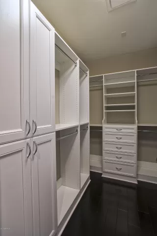 Photo #6: 6104363 Listing