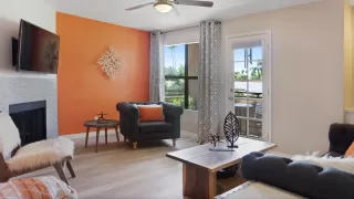 Photo #1: 6104572 Listing