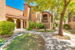 Photo #1: 6104701 Listing