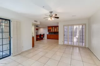 Photo #6: 6104701 Listing