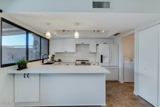 Photo #3: 6105084 Listing