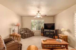 Photo #6: 6105195 Listing