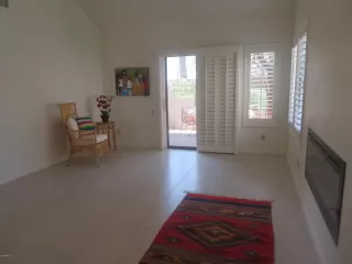 Photo #4: 6105307 Listing