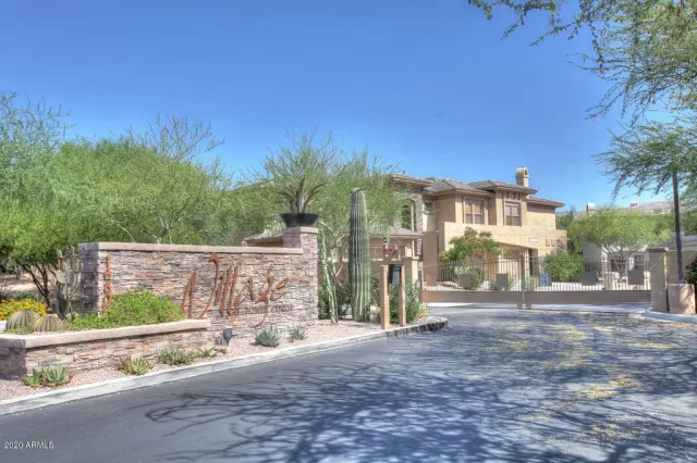 MLS: 6105560 Condo For Sale