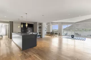 Photo #1: 6105646 Listing