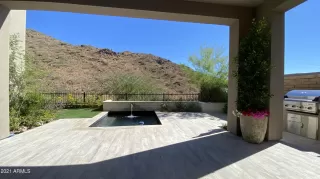 Photo #4: 6105845 Listing