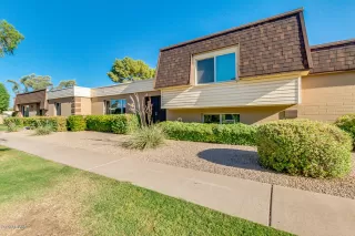 Photo #2: 6105871 Listing