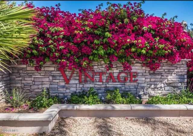 MLS: 6105983 Condo For Sale