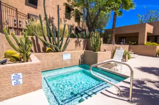 Photo #5: 6106162 Listing