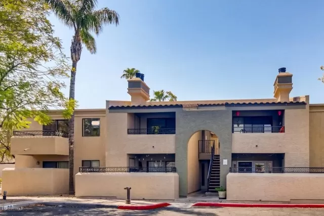 MLS: 6106213 Condo For Sale