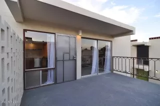 Photo #3: 6106387 Listing