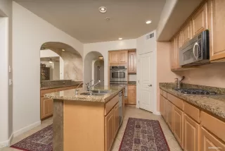 Photo #6: 6106466 Listing