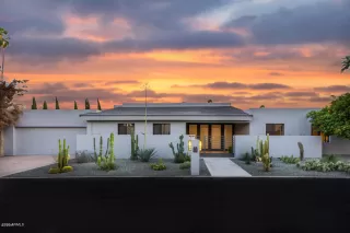 Photo #3: 6106493 Listing