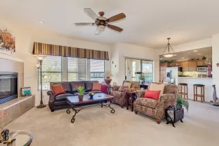 Photo #5: 6106745 Listing 