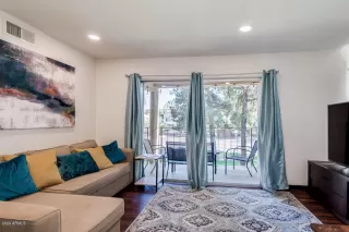 Photo #1: 6107733 Listing