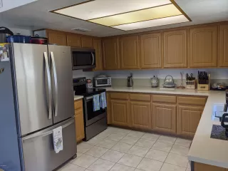 Photo #5: 6107960 Listing