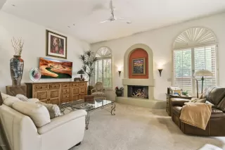 Photo #4: 6108243 Listing 